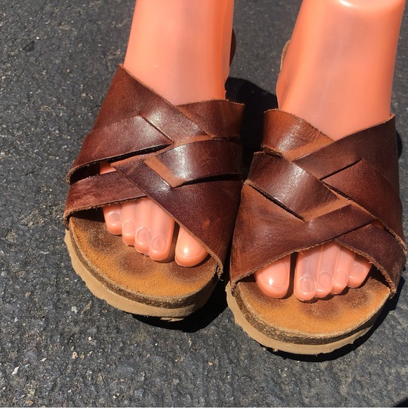 Yokono Women's  Brown Leather Cork Wedge Slip On  Crisscross Sandals Size 39/8.5 - Picture 3 of 14